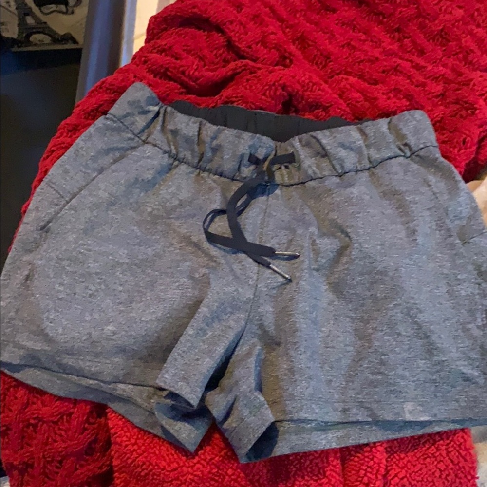Lululemon on the fly shorts